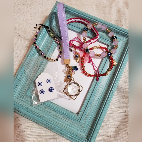 Evil Eye Jewelry Bundle Of 6 Pieces Bracelets, Keychain, Studs - Picture 2 of 2